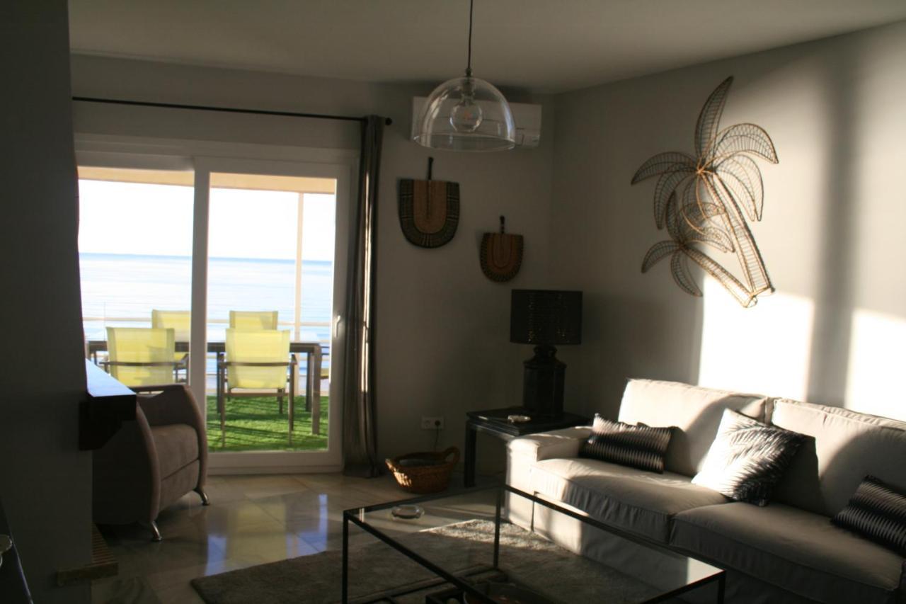 Apartamento En Primera Linea/Beachfront Apartment Fuengirola Zewnętrze zdjęcie