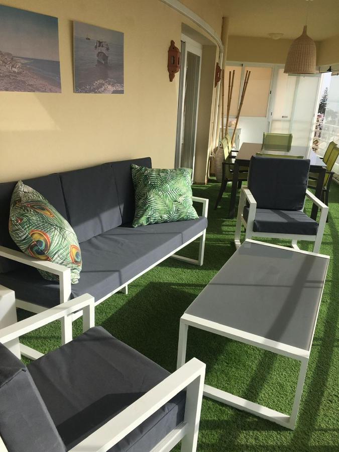 Apartamento En Primera Linea/Beachfront Apartment Fuengirola Zewnętrze zdjęcie