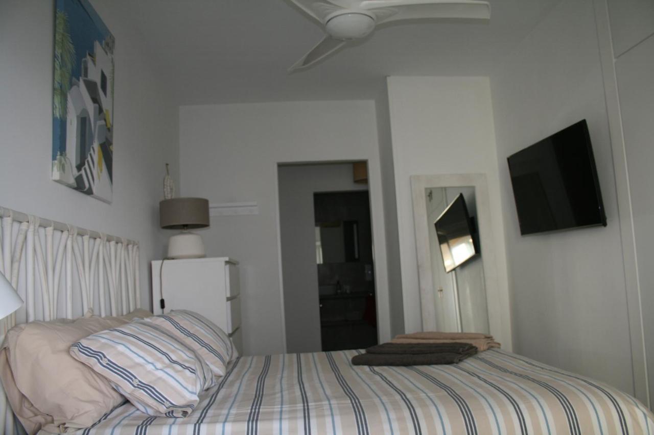 Apartamento En Primera Linea/Beachfront Apartment Fuengirola Zewnętrze zdjęcie