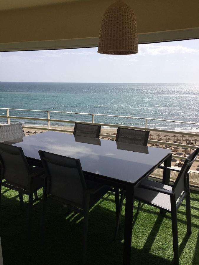 Apartamento En Primera Linea/Beachfront Apartment Fuengirola Zewnętrze zdjęcie