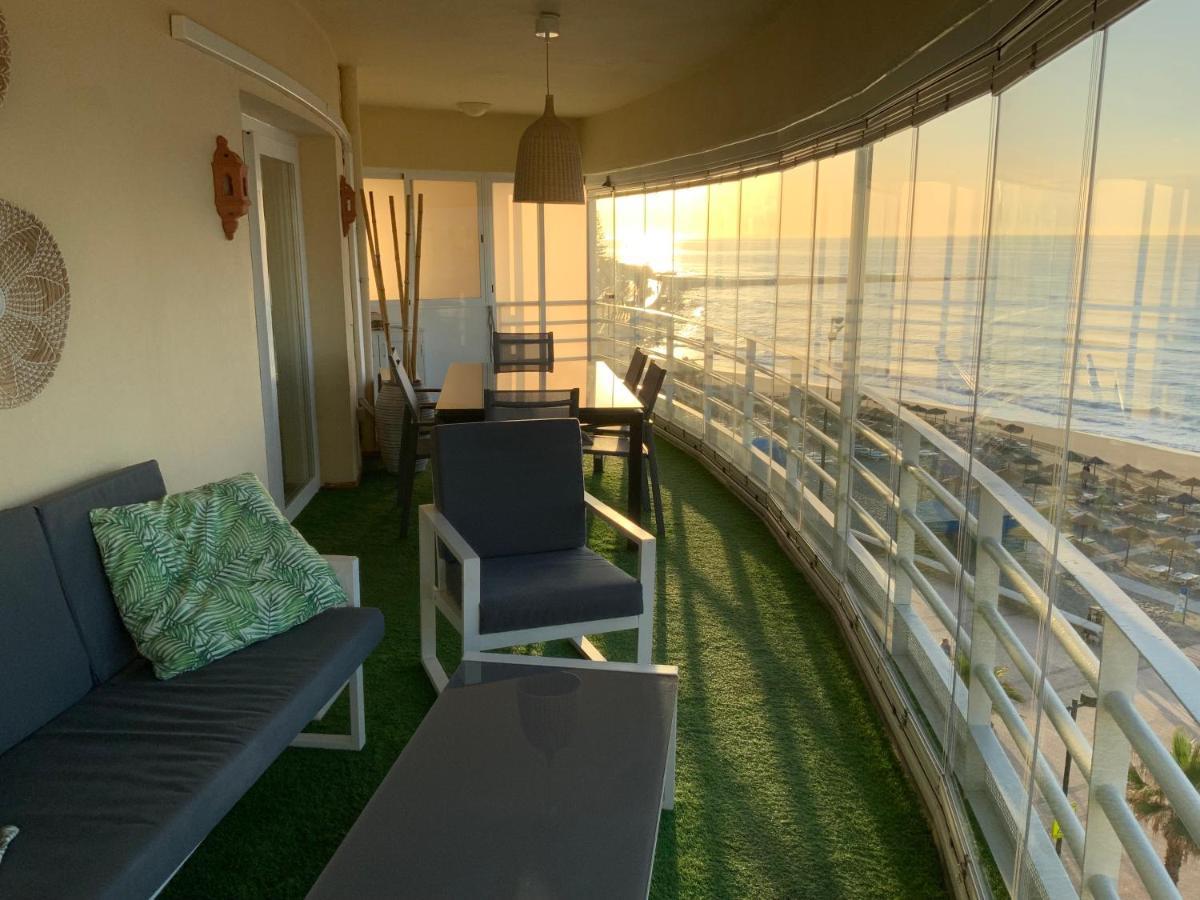 Apartamento En Primera Linea/Beachfront Apartment Fuengirola Zewnętrze zdjęcie