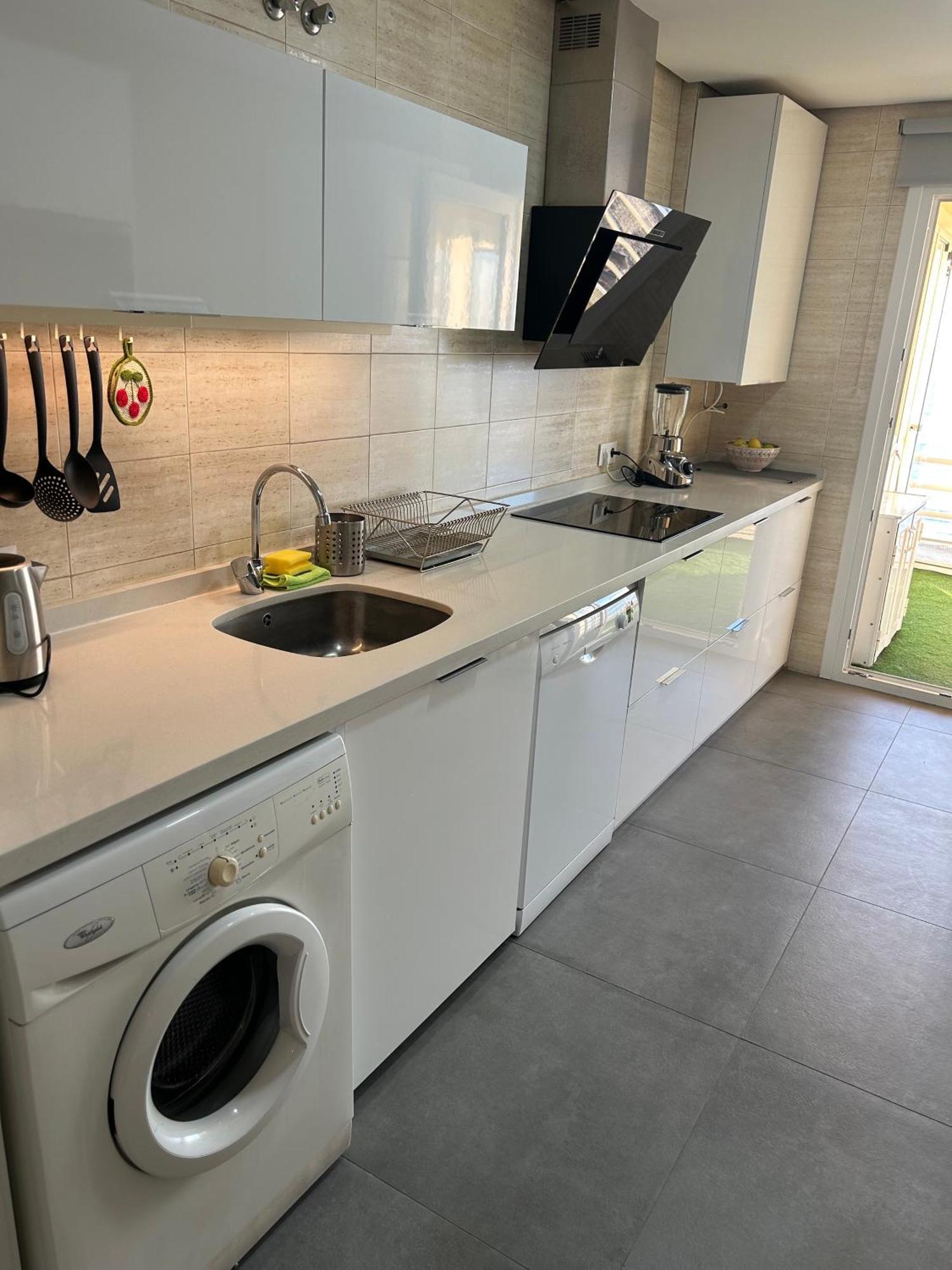 Apartamento En Primera Linea/Beachfront Apartment Fuengirola Zewnętrze zdjęcie